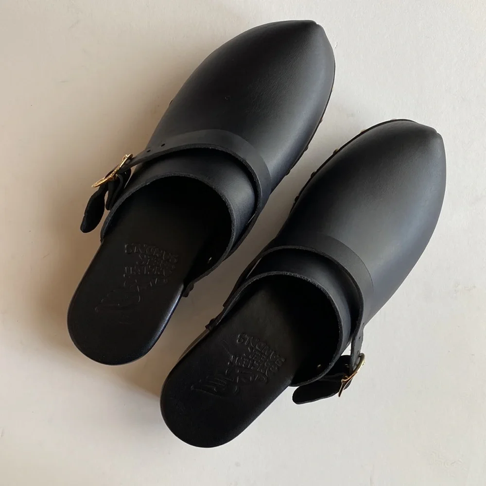 Ancient Greek Sandals Black Clogs - Picture 3 of 16